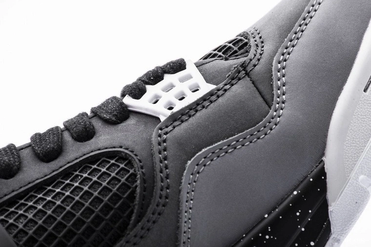 Fear Pack Retro 626969-030  Jordan 4 0124